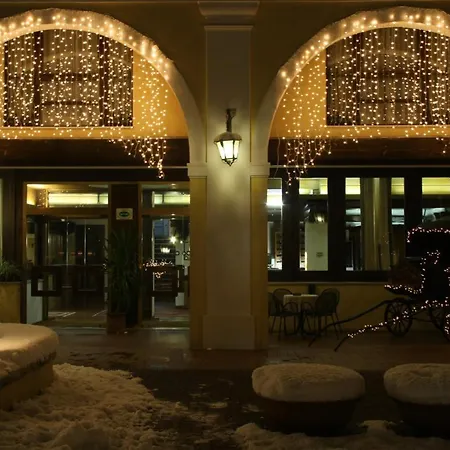 Hotel El Rustego 4*