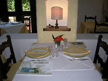 Hotel El Rustego Rubano
